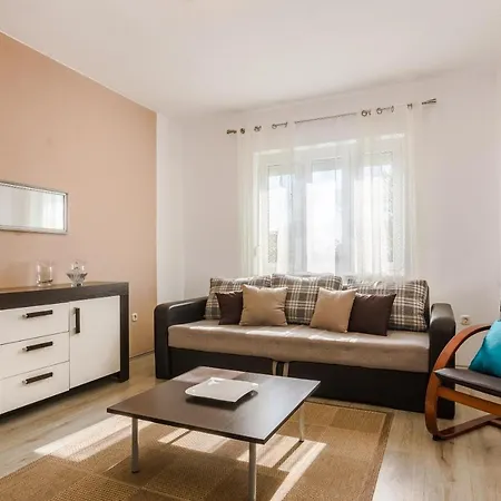 Marko Dominik Апартаменти *