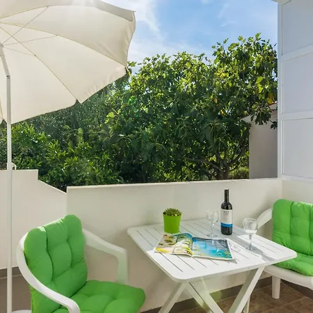 Апартаменти Marko Dominik Задар